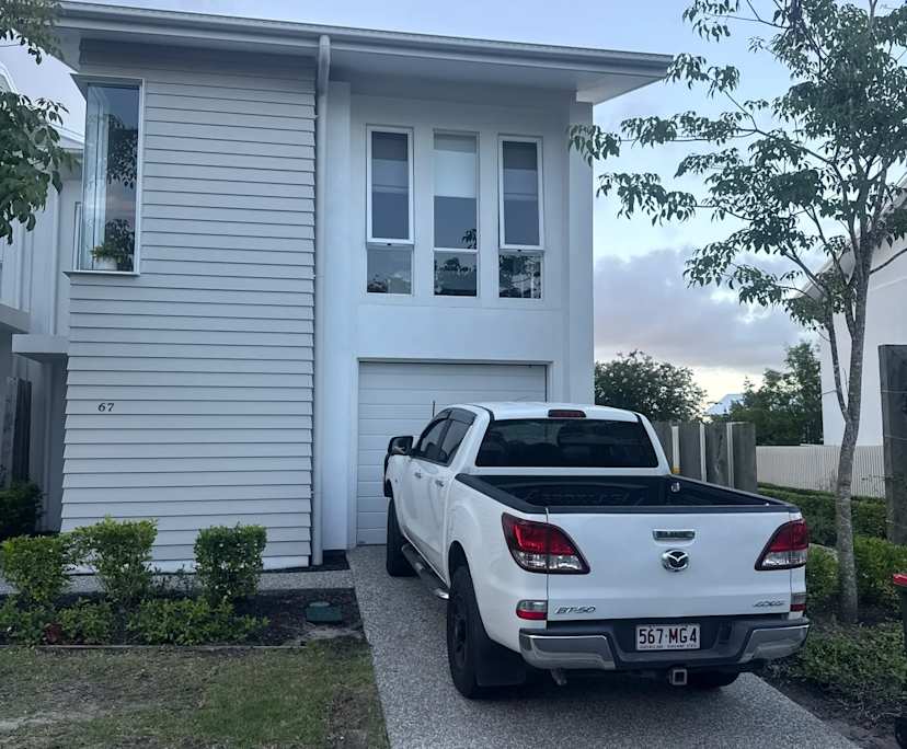 $370, Student-accommodation, 3 bathrooms, Pimpama QLD 4209