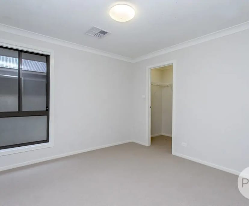 $300-385, Share-house, 3 rooms, Jordan Springs NSW 2747, Jordan Springs NSW 2747