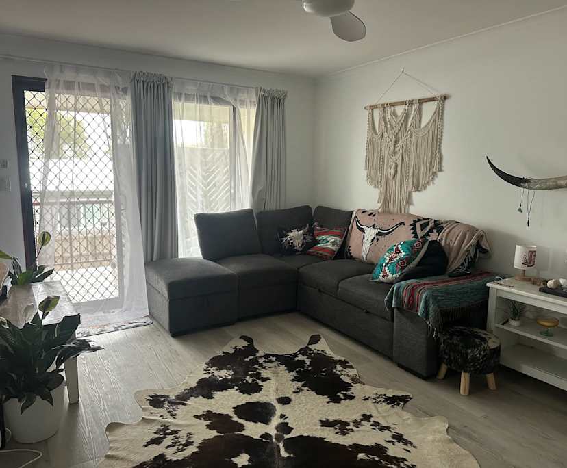 Room in a share house