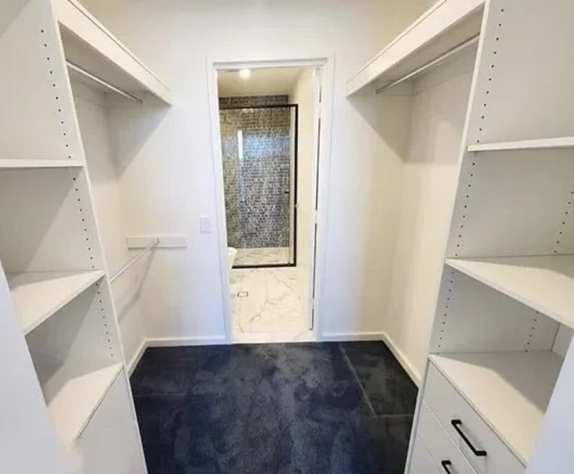 $400, Flatshare, 2 bathrooms, Melrose Park NSW 2114