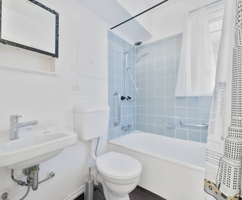 $330, Flatshare, 3 bathrooms, North Melbourne VIC 3051