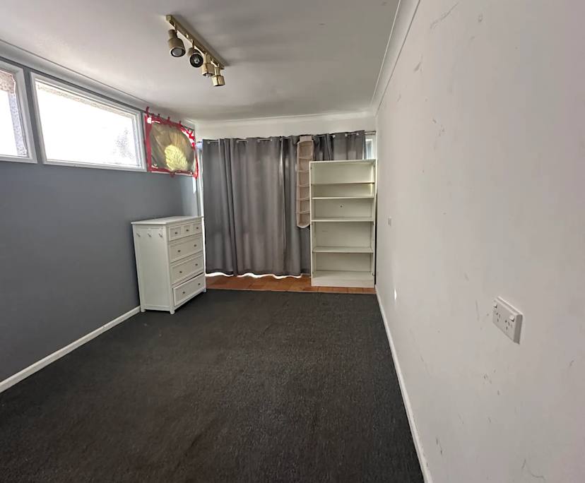 Unfurnished room in a share house
