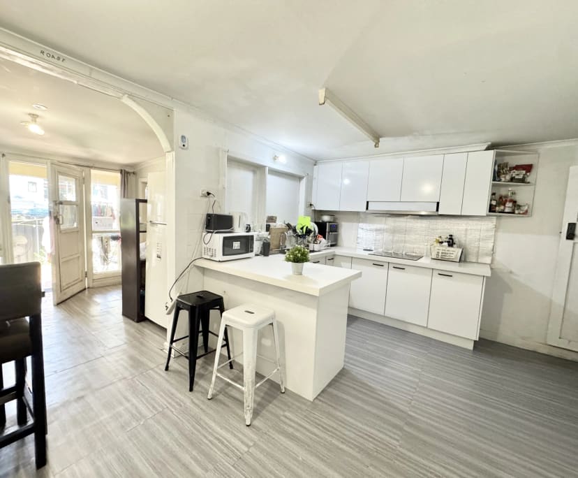 $150, Share-house, 2 bathrooms, Flemington VIC 3031