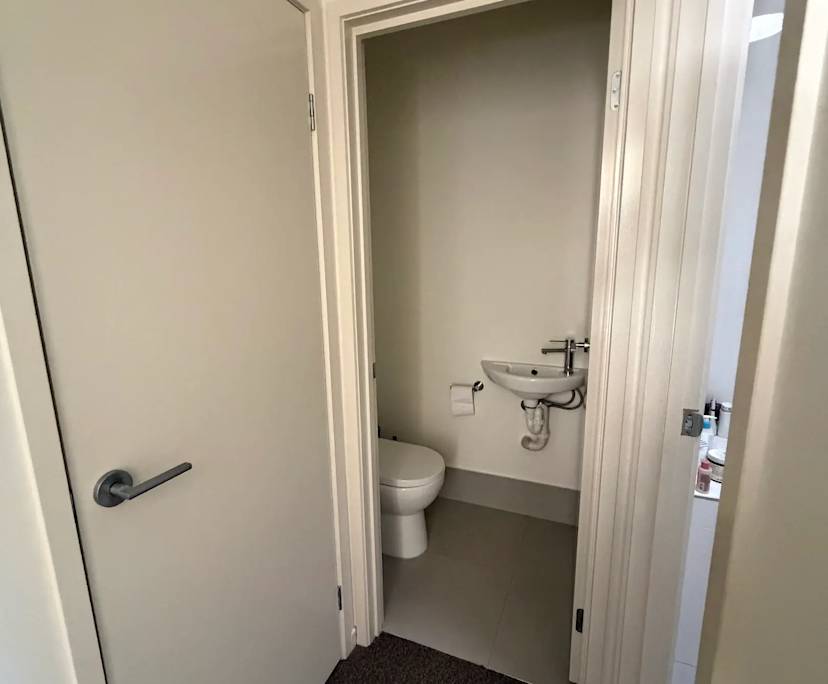 Unfurnished room in a share house