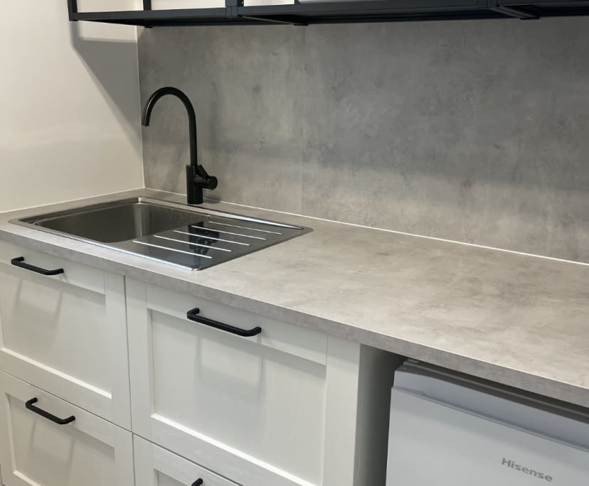 $450, Studio, 1 bathroom, North Lambton NSW 2299