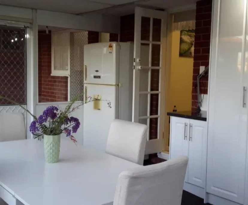 Furnished room in a share house