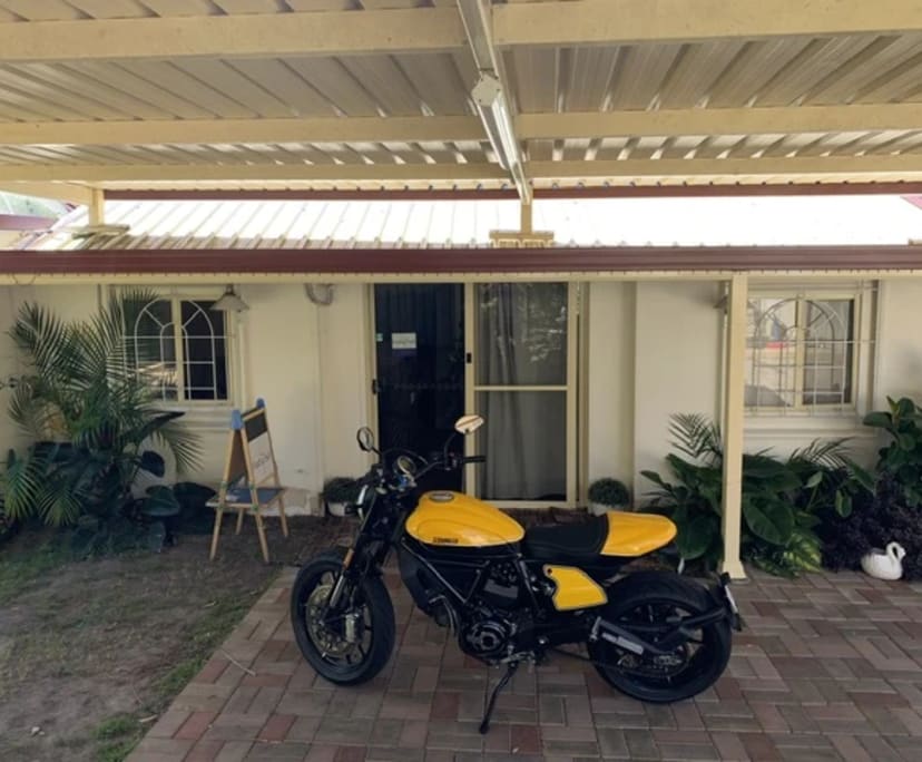 Furnished room with own bathroom