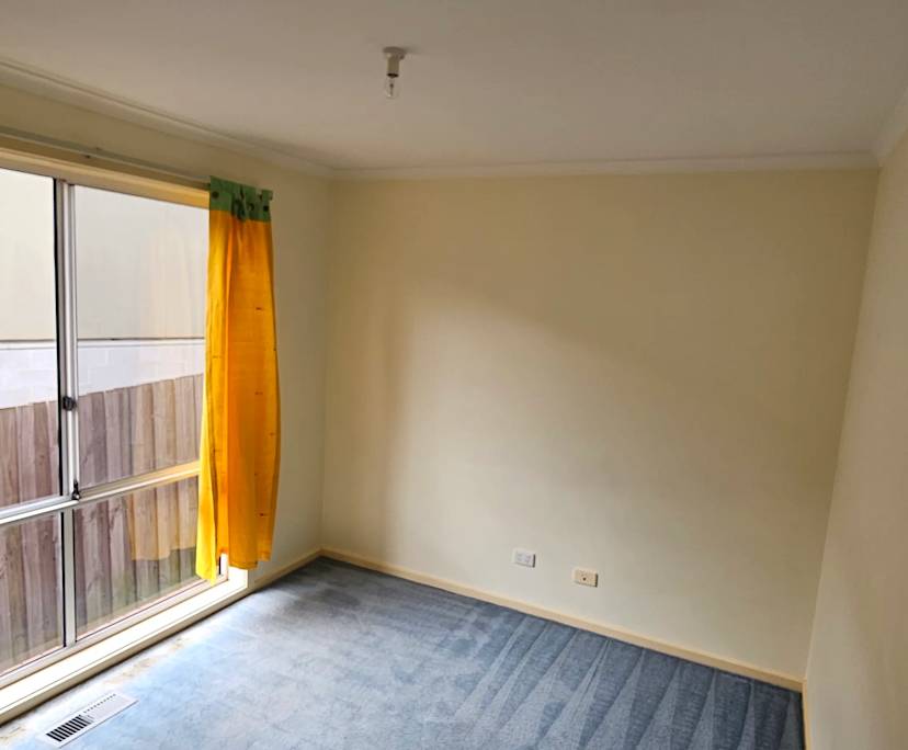 Unfurnished room in a share house