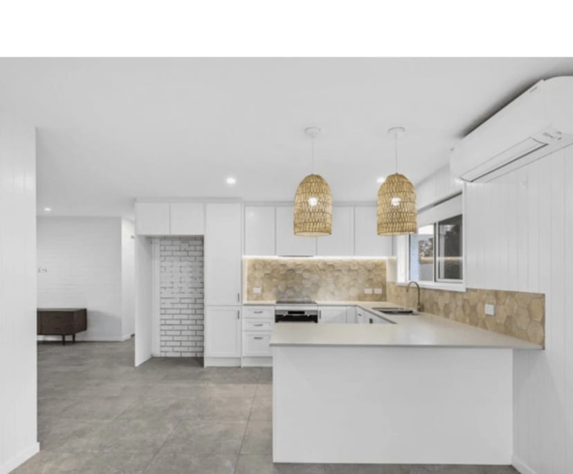 $370, Flatshare, 3 bathrooms, Palm Beach QLD 4221