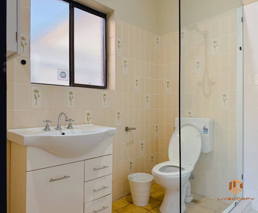 $320, Share-house, 3 bathrooms, Adelaide SA 5000