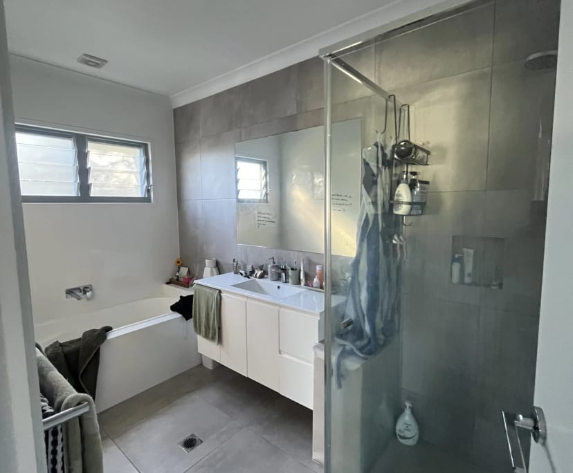 Unfurnished room in a share house