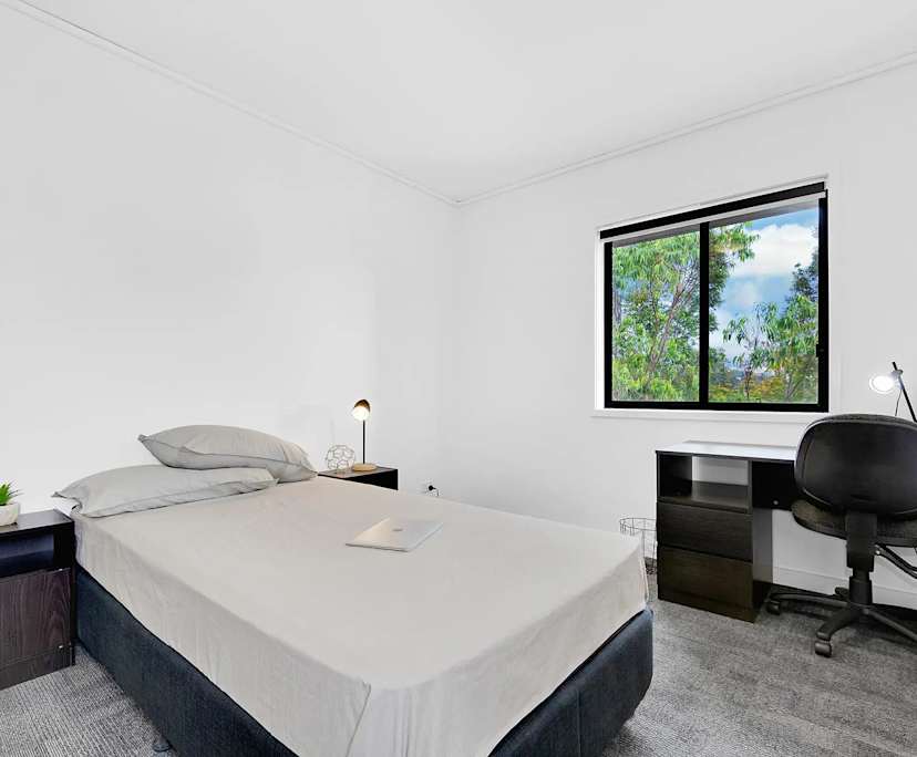 $260, Student-accommodation, 1 bathroom, Springfield Central QLD 4300