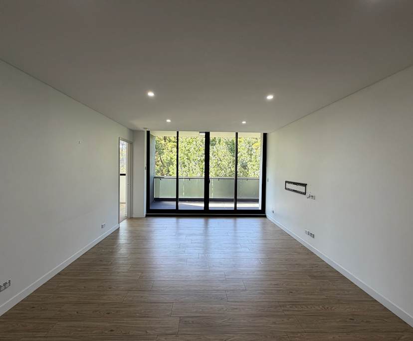 $1,650, Whole-property, 3 bathrooms, Waterloo NSW 2017