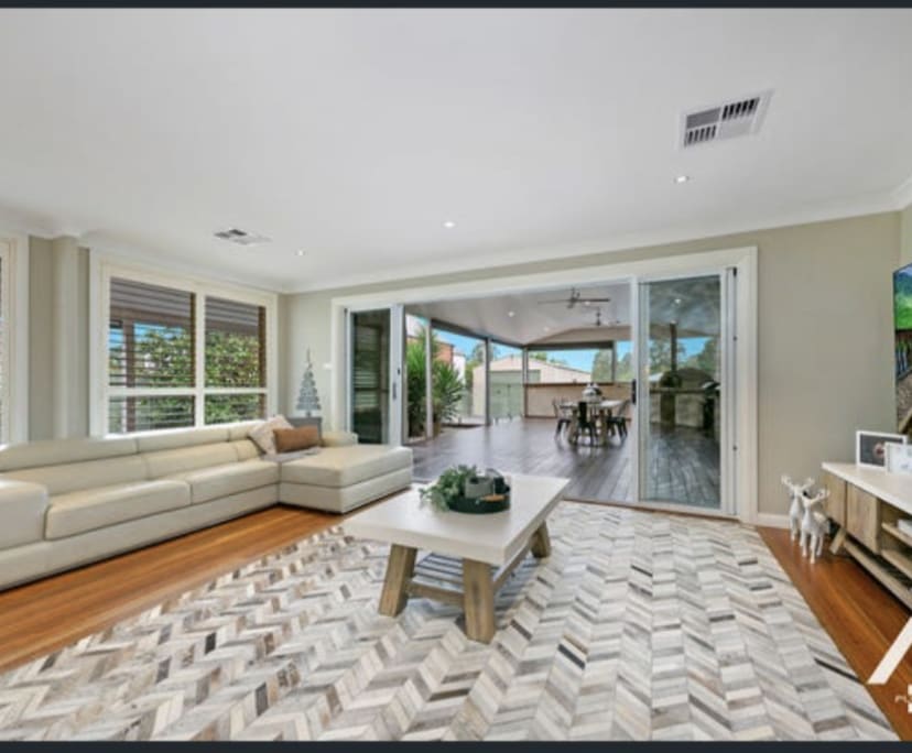 Room in a share house