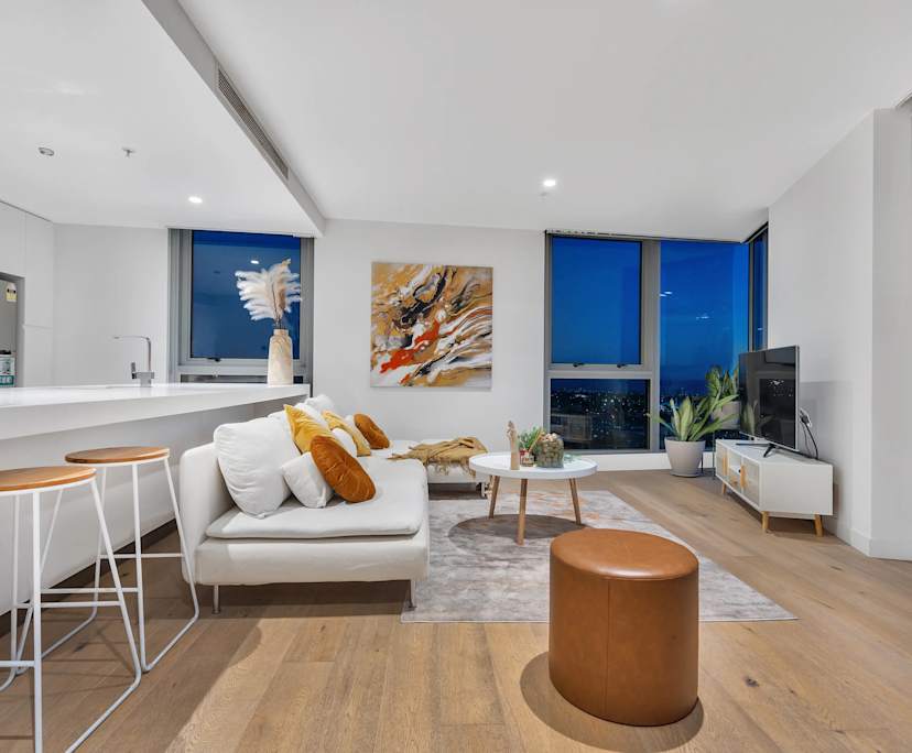 Furnished room with own bathroom