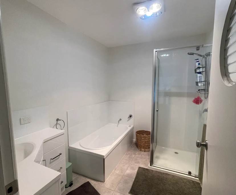 $192, Share-house, 3 bathrooms, Mount Pleasant VIC 3350