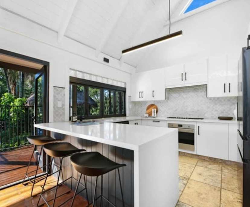 Room with ensuite in a share house