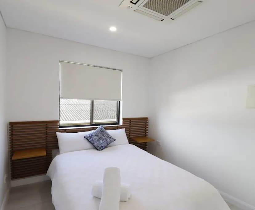 $350, Flatshare, 2 bathrooms, Caloundra QLD 4551