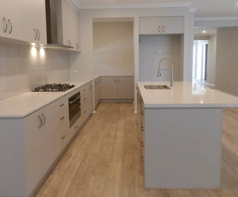 $345, Share-house, 2 rooms, Banksia Beach QLD 4507, Banksia Beach QLD 4507