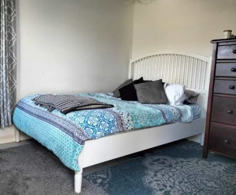 Furnished room with ensuite in a share house