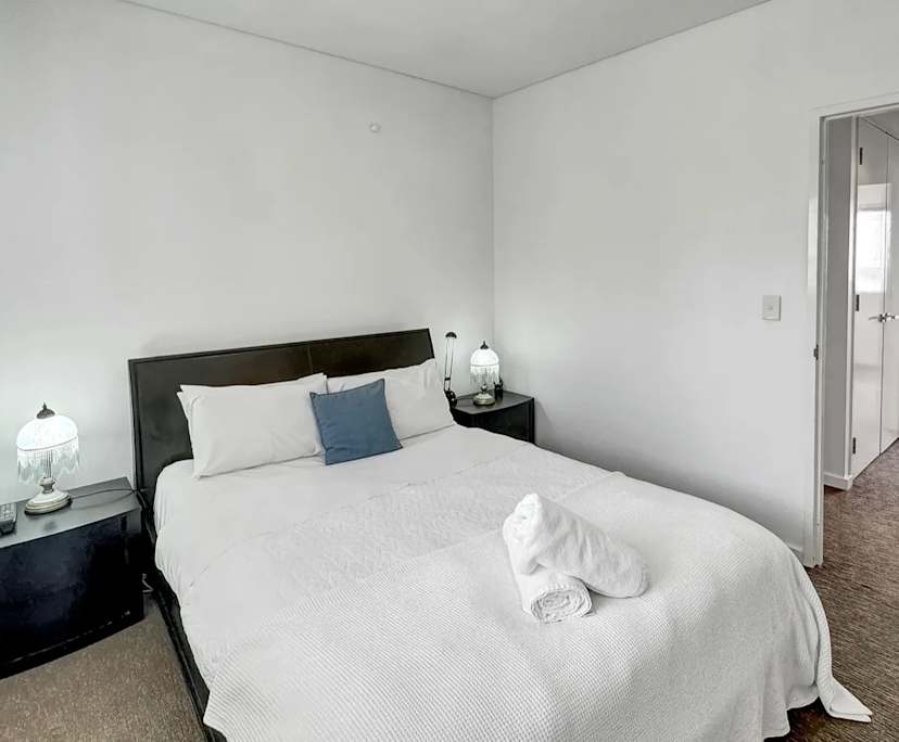 Whole property with 2 rooms for rent