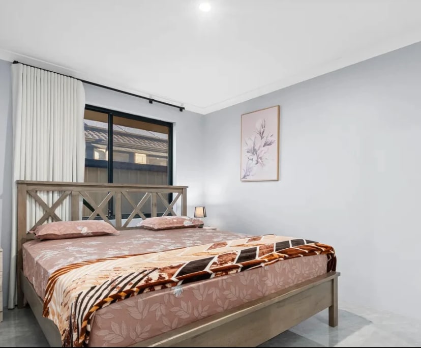 propertyImage