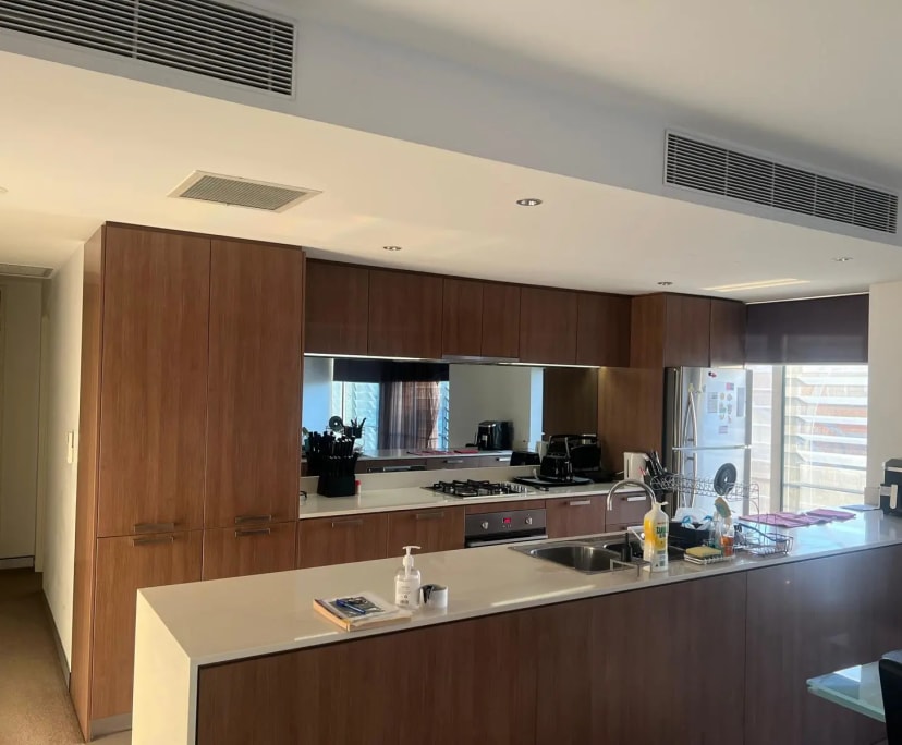 Furnished room in a flatshare