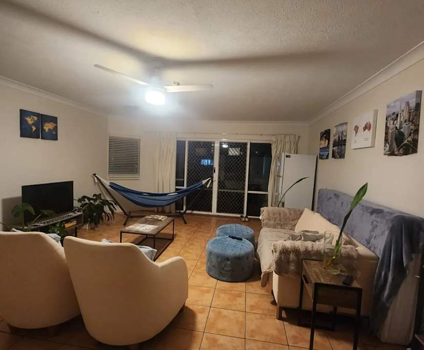 $550, Flatshare, 2 bathrooms, Surfers Paradise QLD 4217