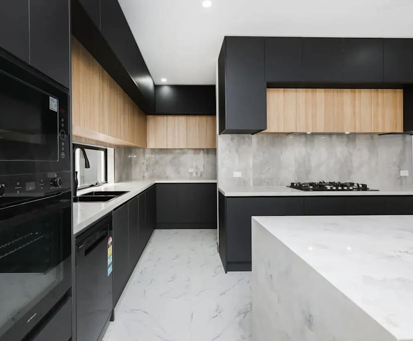 $320, Share-house, 4 bathrooms, Greenvale VIC 3059