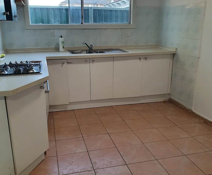 Whole property with 2 rooms for rent