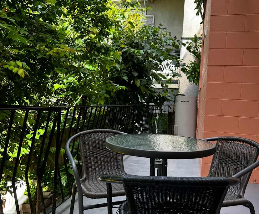 $900, Whole-property, 2 bathrooms, Paddington QLD 4064