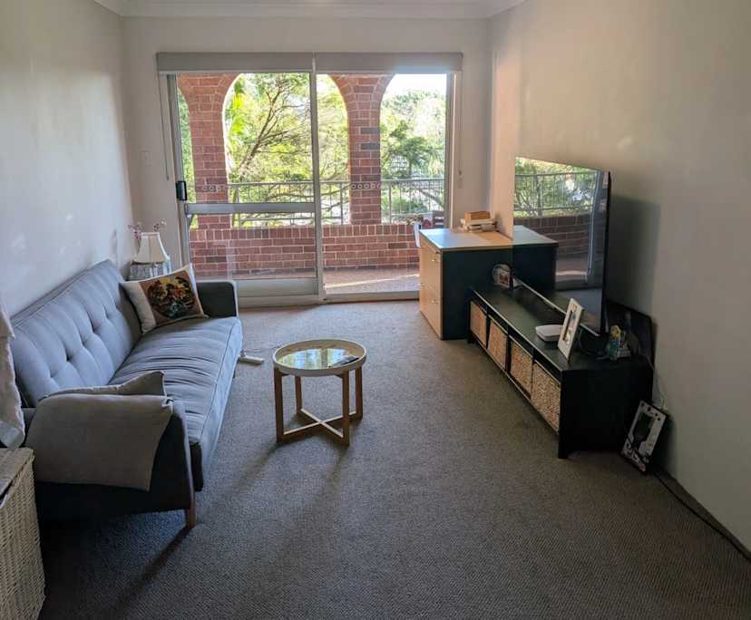 Whole property with 2 rooms for rent