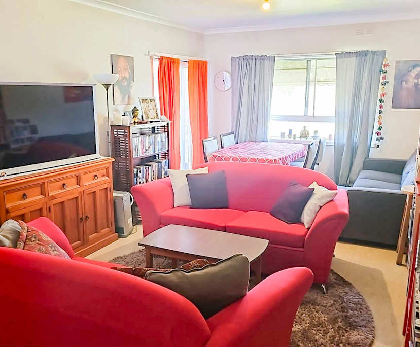 Furnished room in a share house
