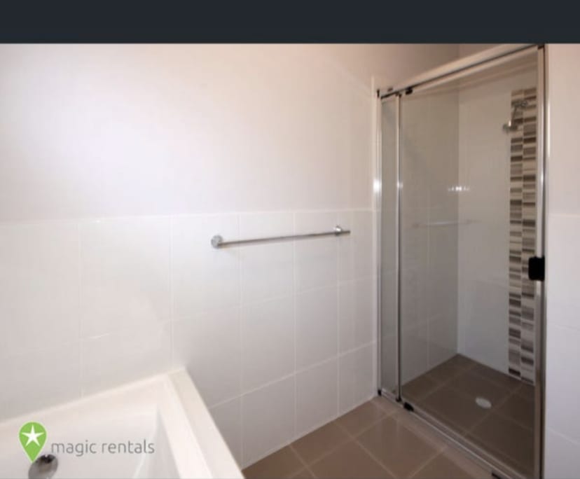 Unfurnished room with own bathroom
