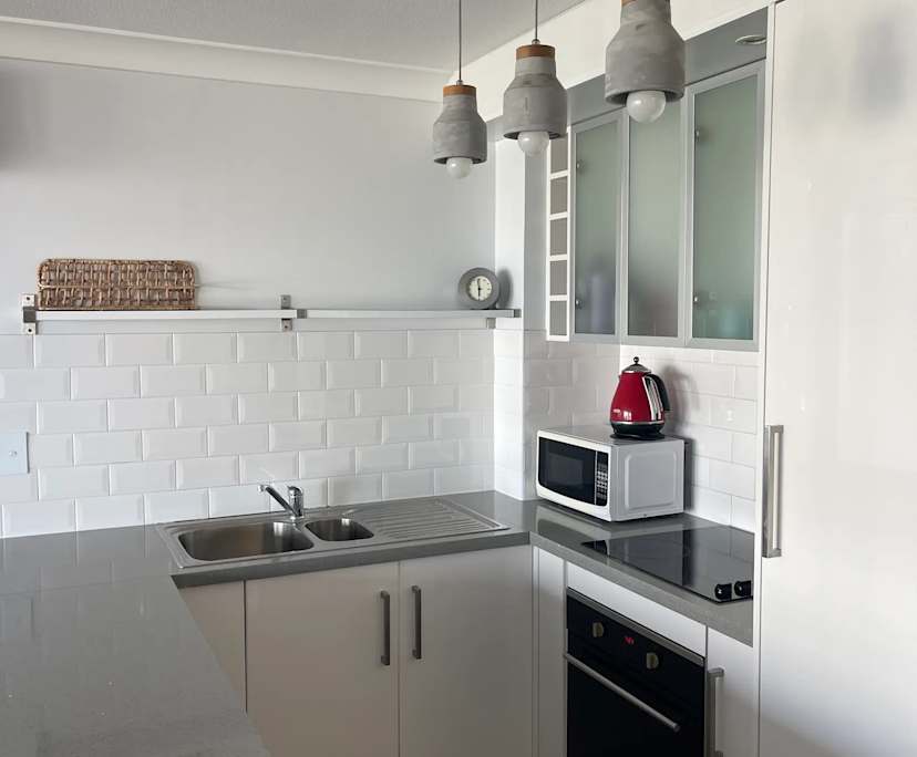 Whole property with 2 rooms for rent