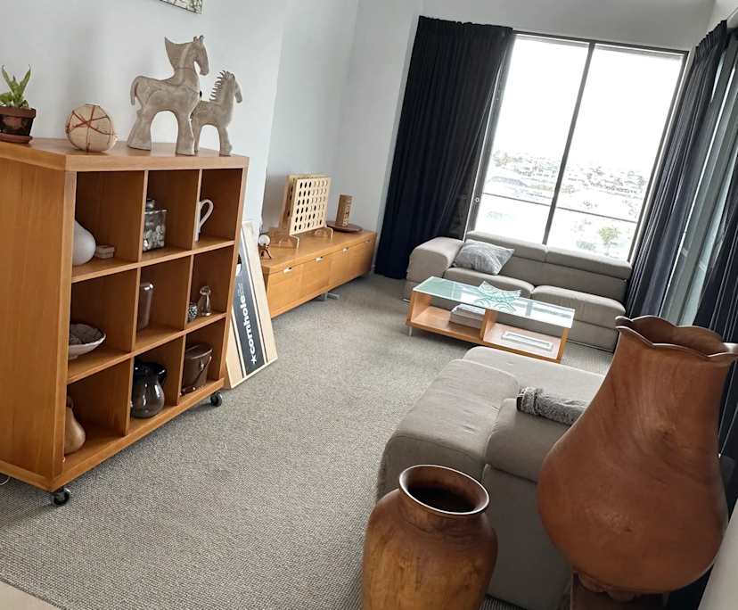 $750, Share-house, 3 bathrooms, Paradise Point QLD 4216