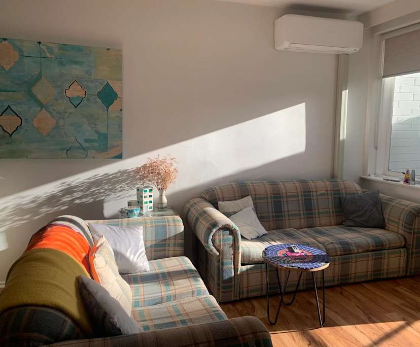 Unfurnished room in a flatshare