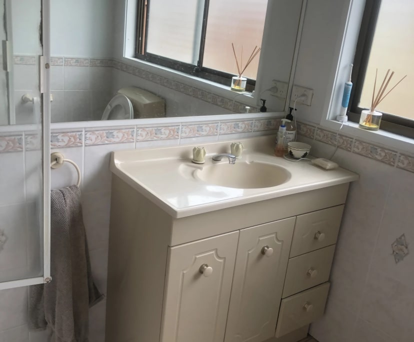 Furnished room in a share house