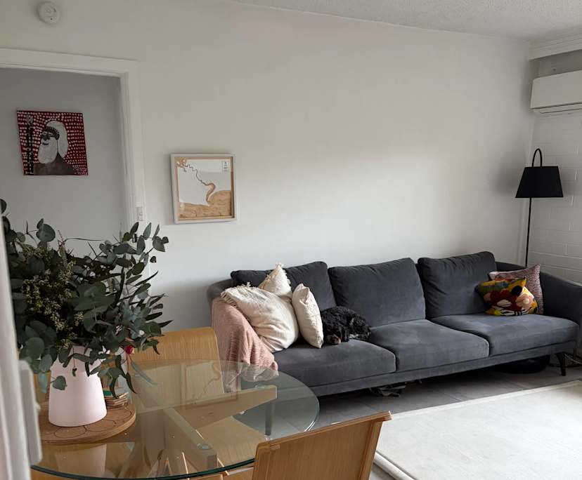 Whole property with 2 rooms for rent