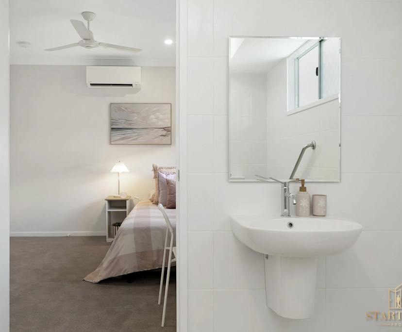 $300, Studio, 1 bathroom, Oonoonba QLD 4811