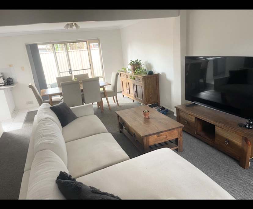 Room in a share house