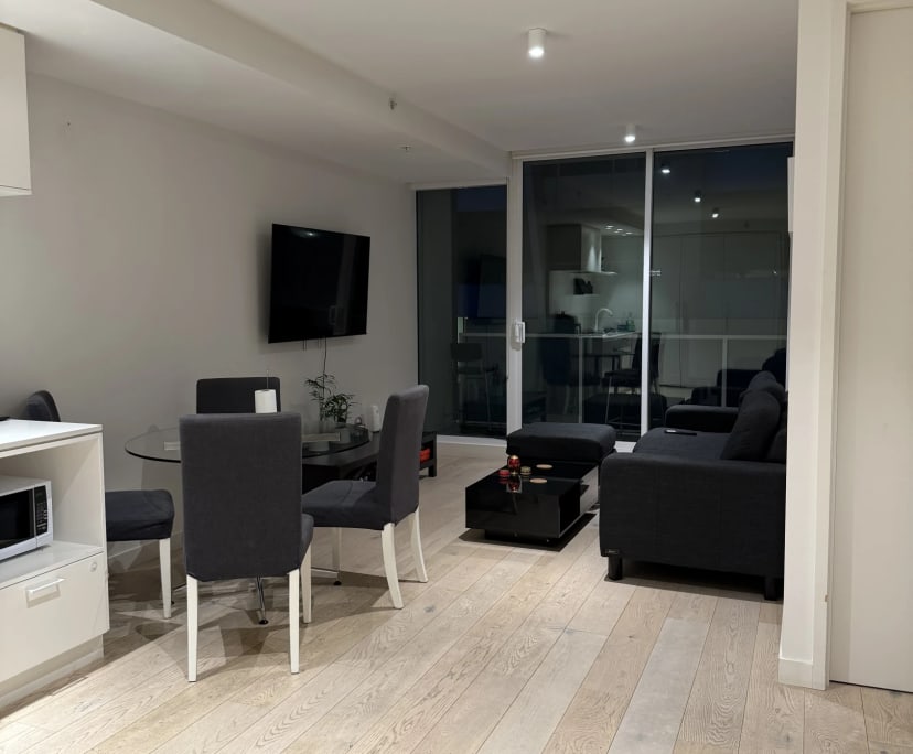 $500, Flatshare, 2 bathrooms, South Yarra VIC 3141