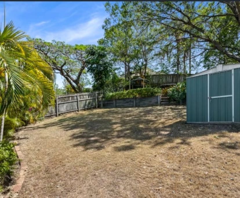 Whole Property for Rent in Taringa, Brisbane 170,...