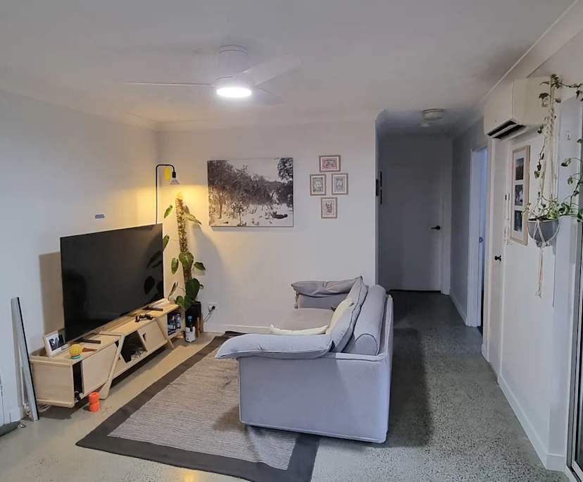 $325, Flatshare, 2 bathrooms, Coorparoo QLD 4151