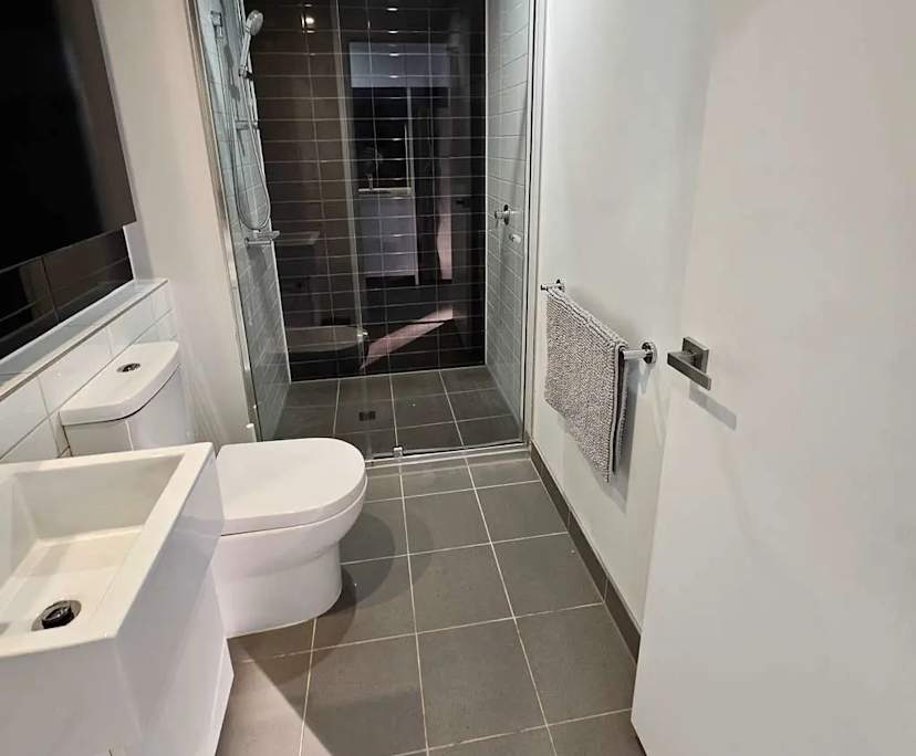 $230, Flatshare, 2 bathrooms, Melbourne VIC 3000