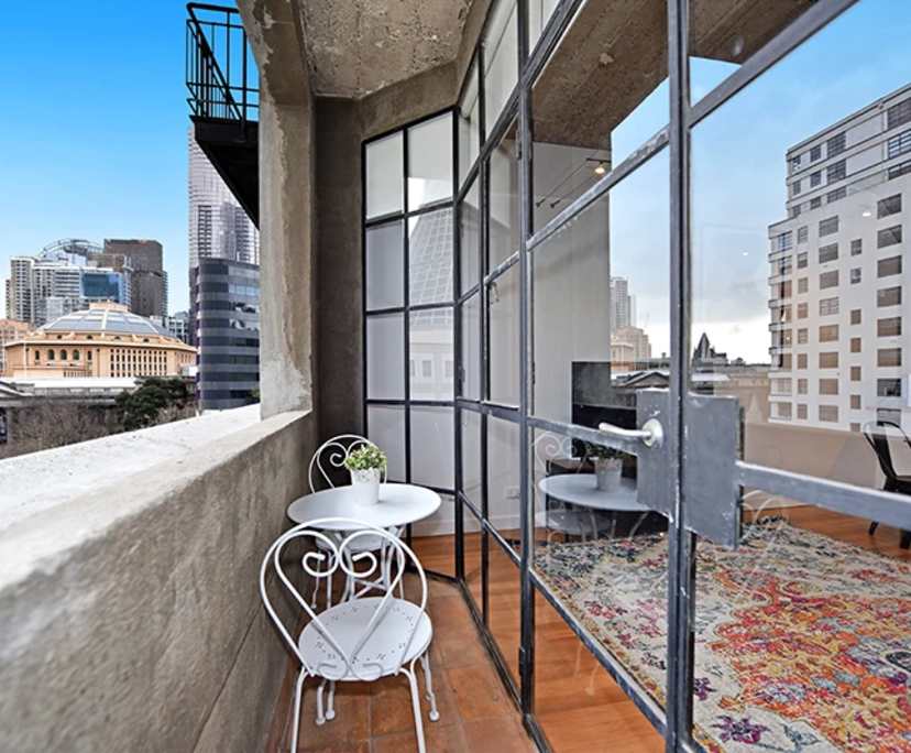 Whole property with 2 rooms for rent