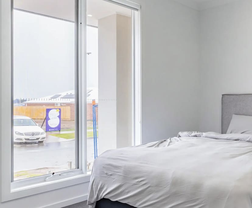 $250, Share-house, 3 bathrooms, Armstrong Creek VIC 3217