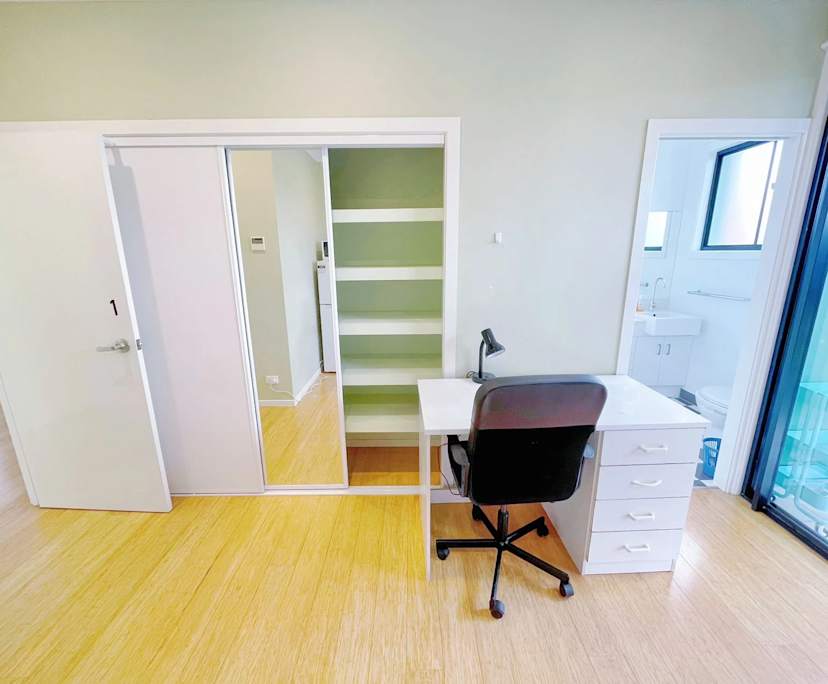 Furnished room studio flat for rent