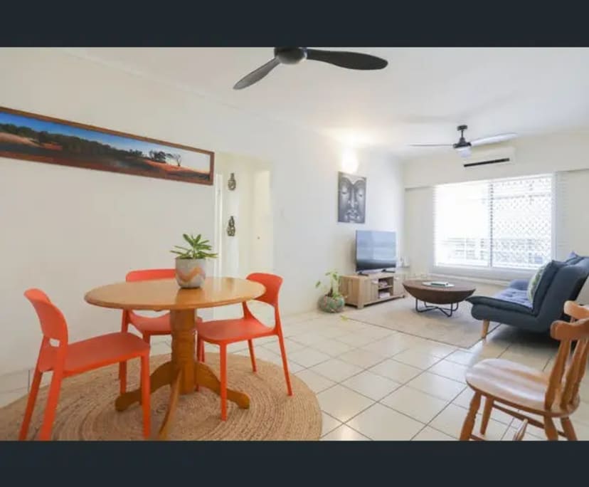 Furnished room in a flatshare