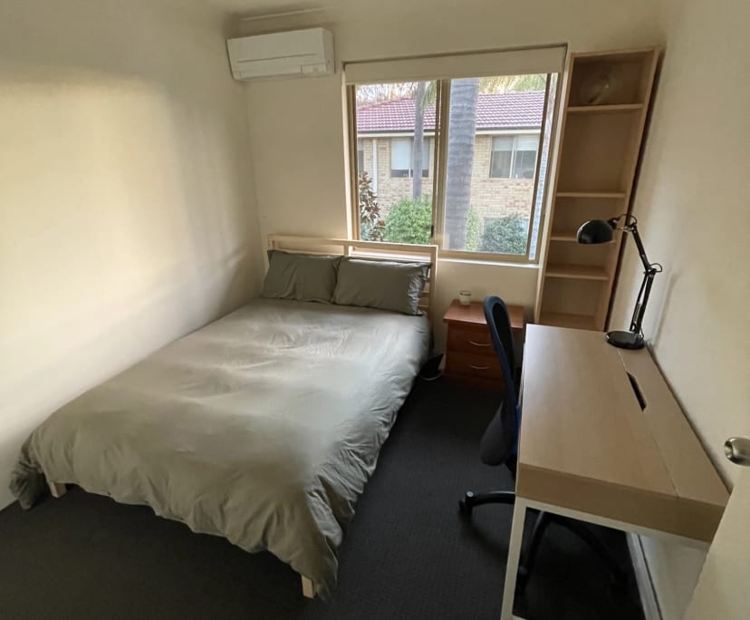 Furnished room in a share house